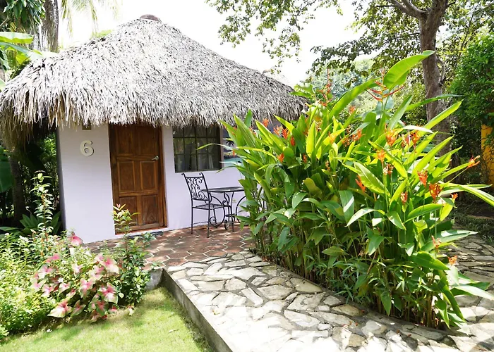 Hotel Mariposa