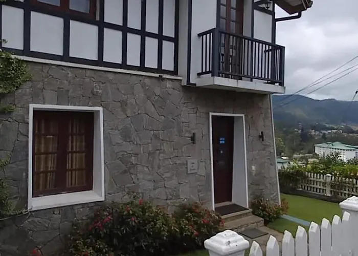 Villa De Roshe