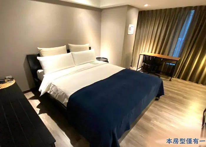 Yomi Hotel - Shuanglian Mrt