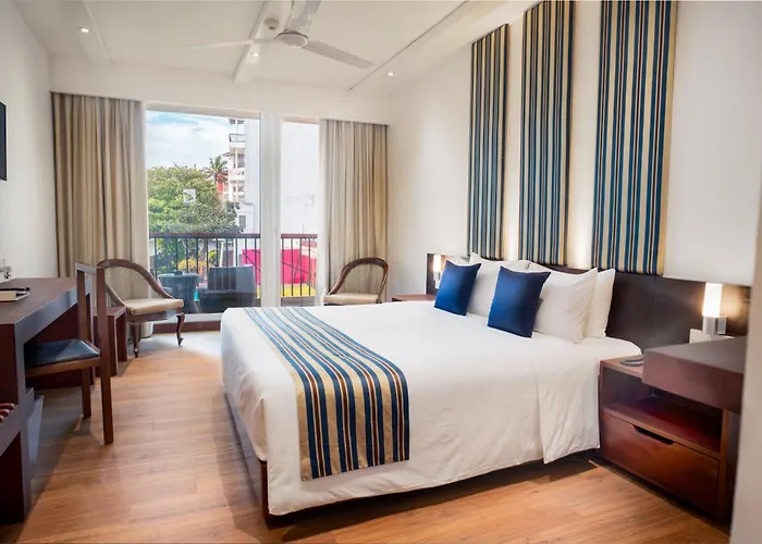 Camelot Beach Hotel