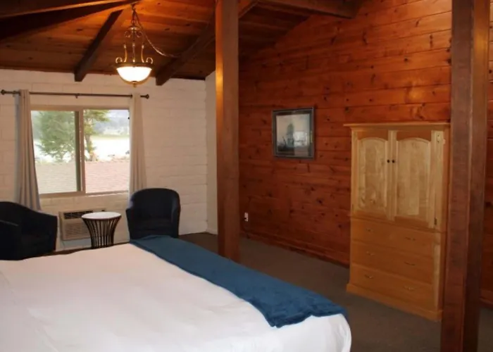 Back Bay Inn