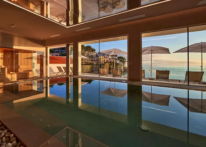 Universal Hotel Aquamarin