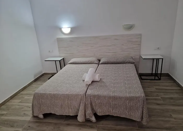 Aparthotel Puerto Cala Vadella