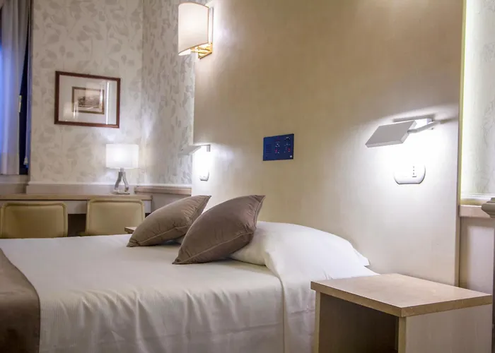 Hotel Flora