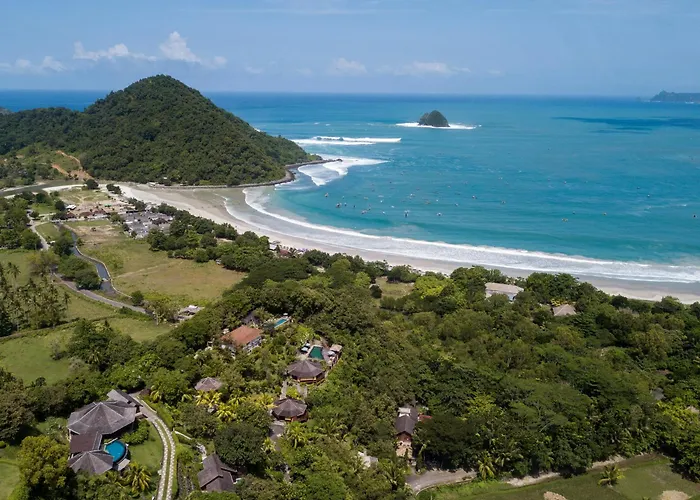 Sempiak Seaside Resort