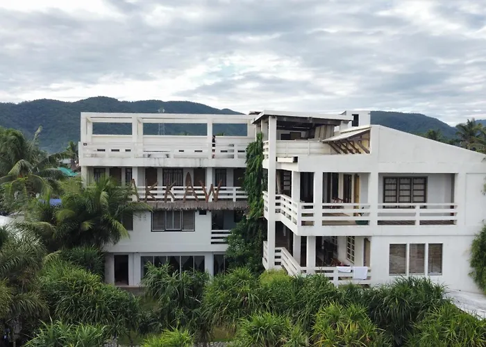 Akkaw Baler Hometel