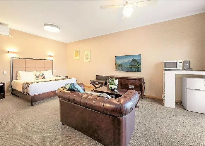 Eltham Gateway Hotel & Conference Centre