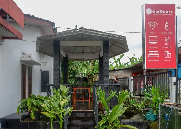 Reddoorz Near Alun Alun Wonosobo 2