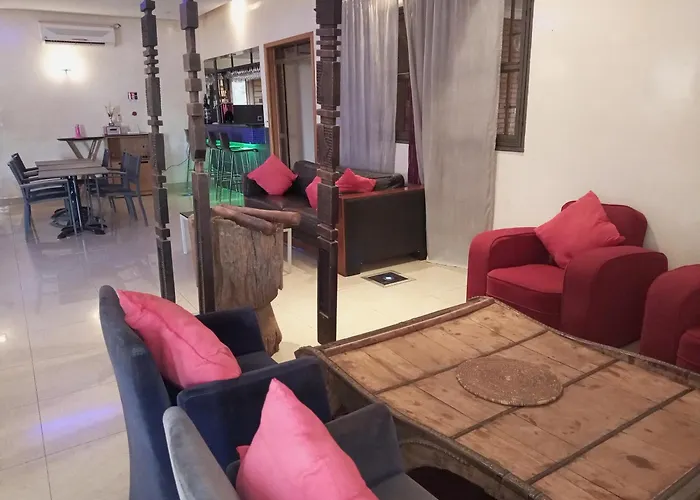 Le ZaNaLi Hotel