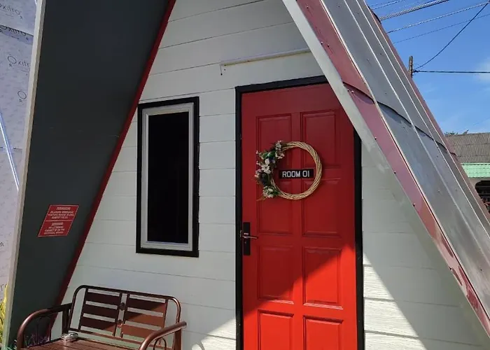Red Triangle Cottage Roomstay Kerteh Paka