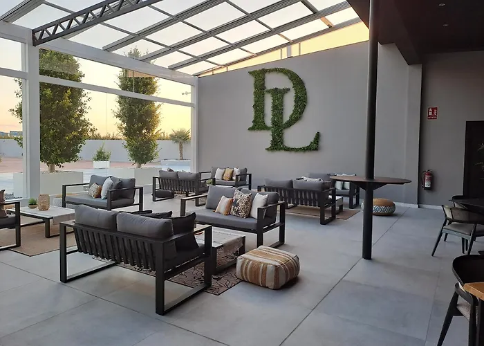 Don Leone Hotel
