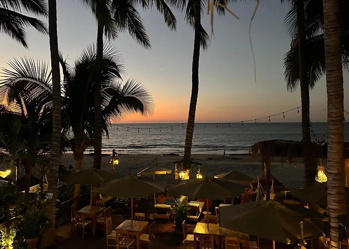 Los Corales