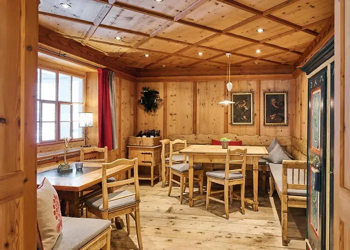 Hotel Garni Sursilva