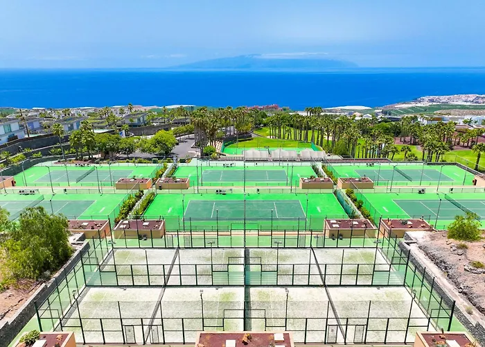 Las Terrazas De Abama Suites