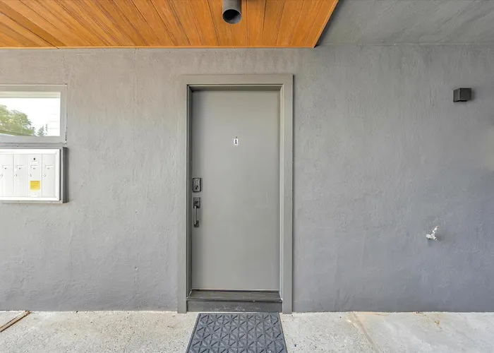 Silicon Valley Stay Apartments