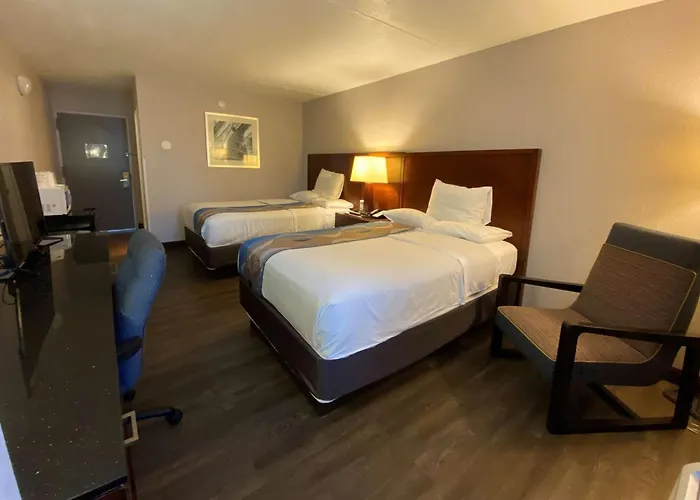 Travelodge Inn & Suites By Wyndham Albany