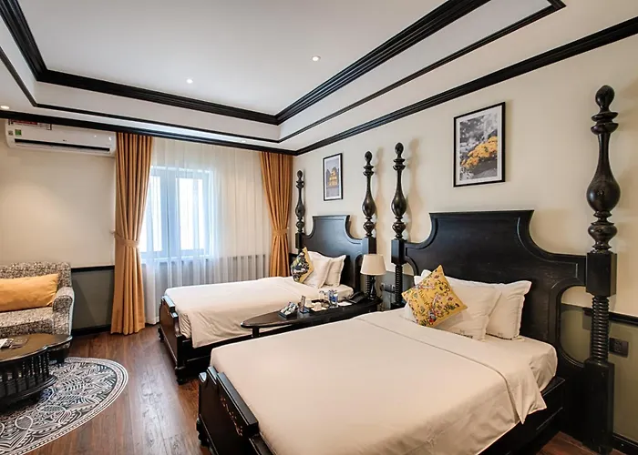Monarque Hotel Danang