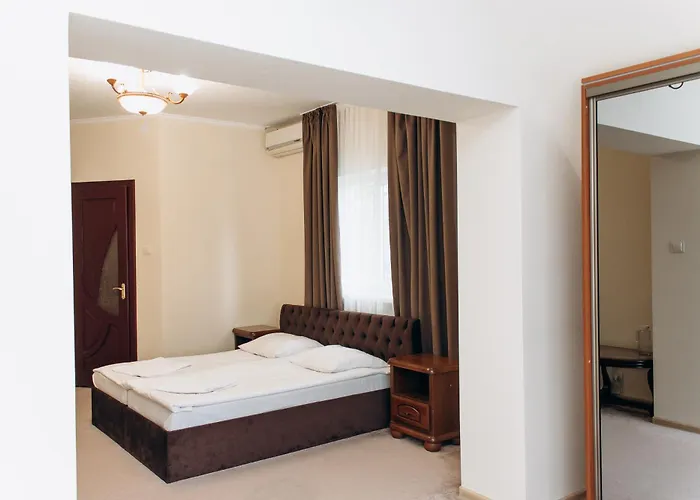 Eduard Hotel
