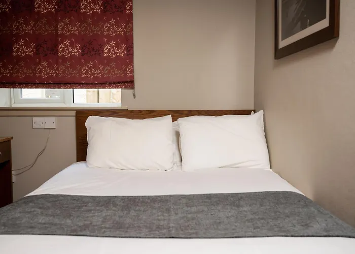 Wellington Hotel By Greene King Inns