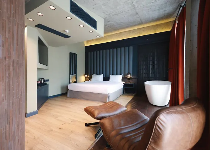Sandali Metekhi Boutique Hotel
