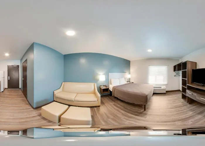 Woodspring Suites Bakersfield Airport