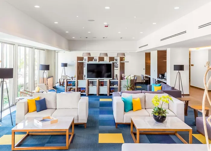 Hampton Inn & Suites By Hilton Los Cabos
