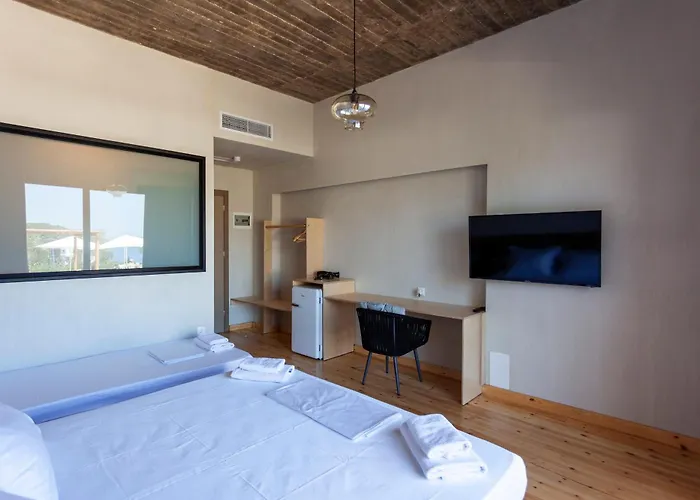 Toni Retzo Rooms