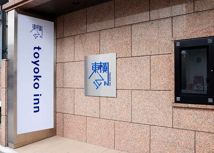 Toyoko Inn Iwakuni Eki Nishi Guchi