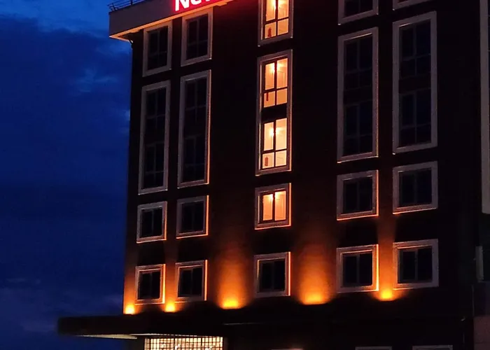 Newarise Hotel