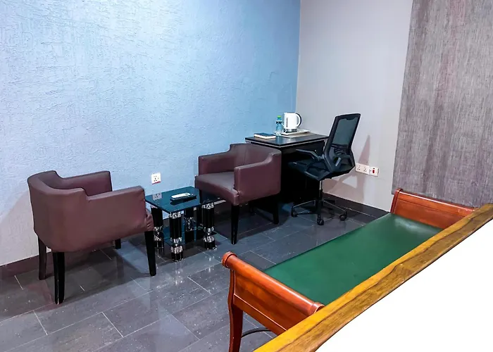Golden Touch Executive Hotel