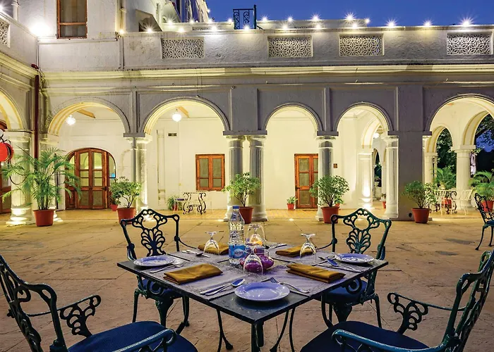 Neemrana'S - Baradari Palace