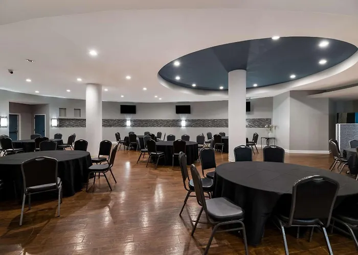 Clarion Hotel San Angelo Near Convention Center