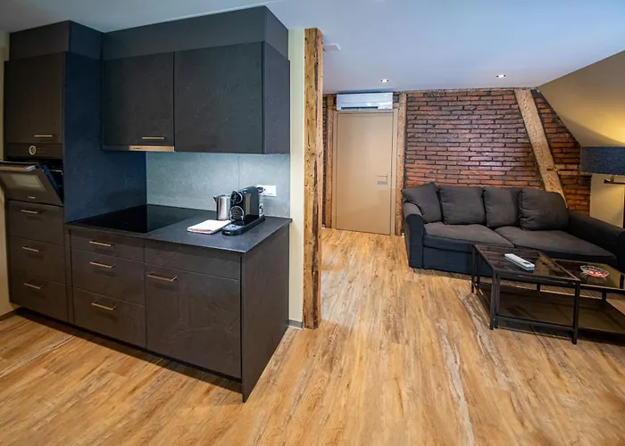 Swiss Inn & Apartments