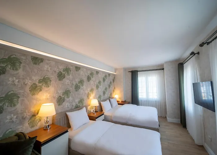 Mell City Suites Hotel