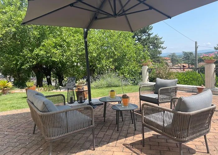 Maison Tuscany Bed&Breakfast Sinalunga