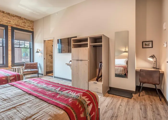 Crosby Lofts