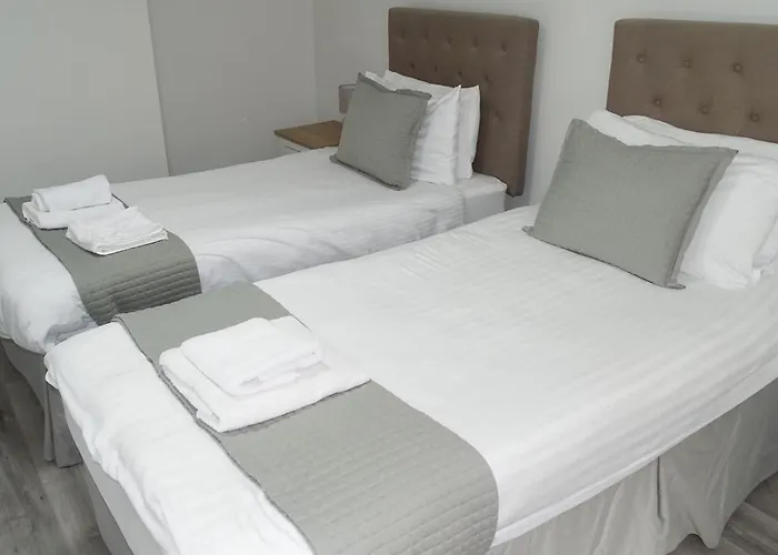 Cocoon @ International Inn + Apartments