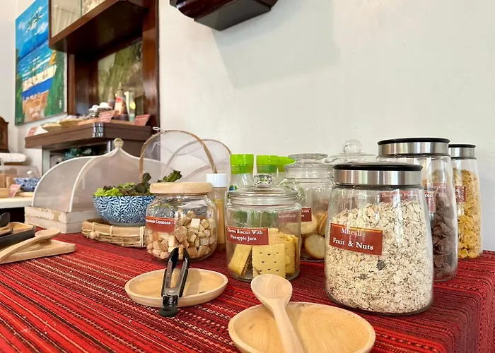 Dinsomon Hotel