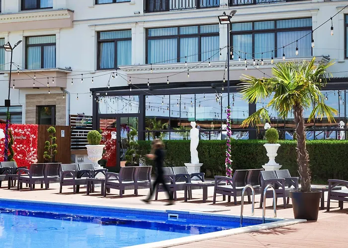 Nafron Hotel