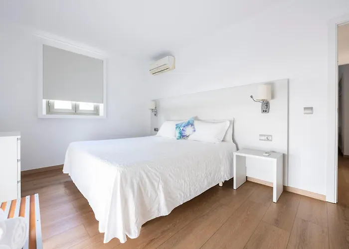 Apartamentos Catalina