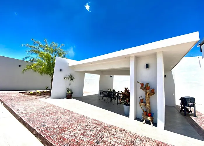 Hotel Mina Real
