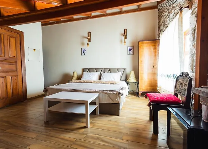Lavantali Konak Otel Restoran
