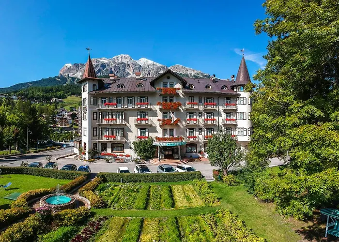 Franceschi Park Hotel
