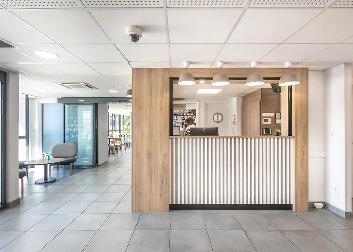 B&B Hotel Lyon Aeroport Saint-Quentin-Fallavier