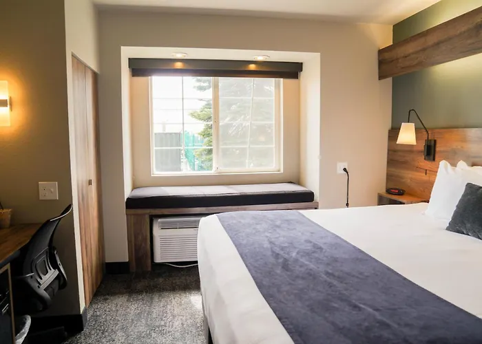 Hotel Ruby Sandpoint