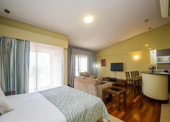 Taarifa Suites By Dunhill Serviced Apartments