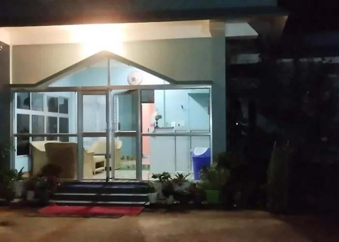 Monirams Inn.
