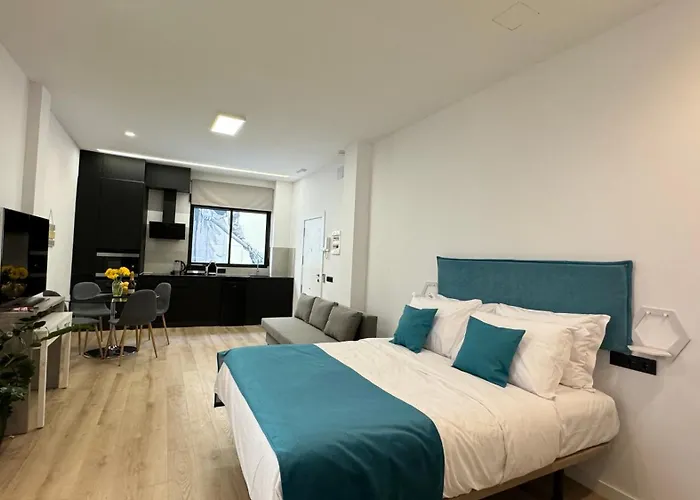 Apart-hotel Happy Life