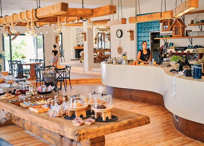 Naxos Green Village Hotel