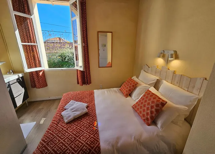 Hôtel Au Bon Landais